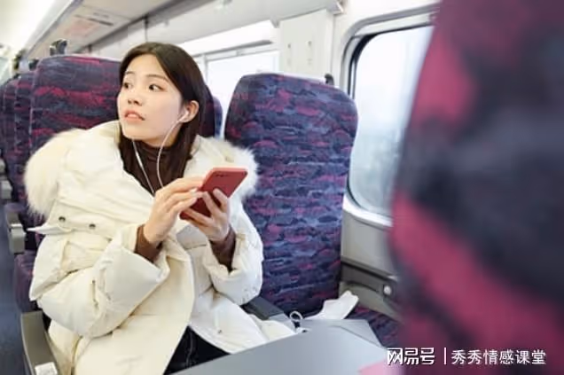 婆婆來家裡養老,我出去旅遊,沒多久老公打電話給我:我錯了