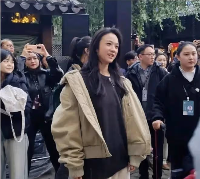 首爾這一夜:42歲宋慧喬嬌俏,裴秀智是全民初戀,湯唯美得很輕鬆