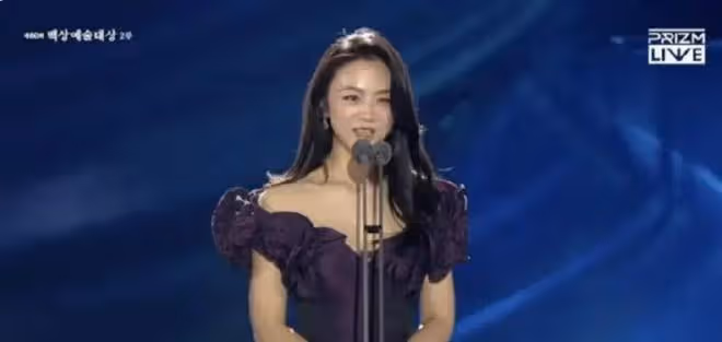 首爾這一夜：42歲宋慧喬嬌俏，裴秀智是全民初戀，湯唯美得很輕鬆