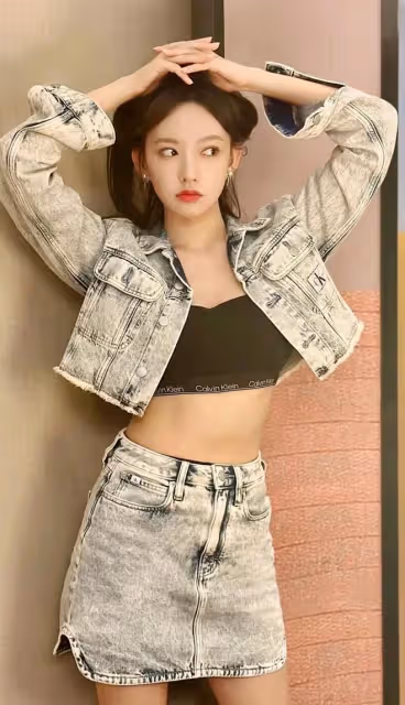 絕美綻放!25歲程瀟驚艷亮相,人間極品尤物讓人心動不已
