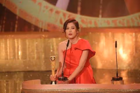 TVB女演員曾患乳癌頭髮掉光，抗癌成功積極面對生活，憑演技贏得讚賞