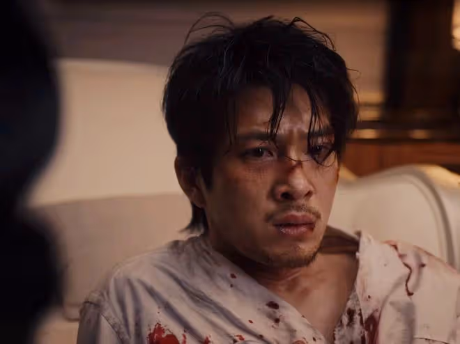 《新生》直到程浩冒死救下費可,陳樹發都不知道,程浩愛的是費可