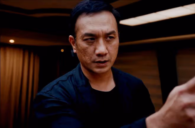 《新生》陳樹發要殺費可,程浩捨命相救,何珊揭秘,劉漠不簡單?