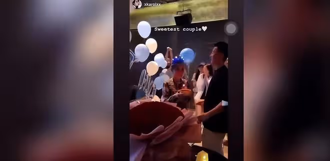 竇驍何超蓮慶祝33歲生日,雙手護在老婆肩上,合體打破婚變傳聞