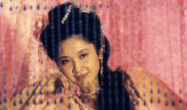 還記得「中國第一美女」嗎?現在已經68歲高齡,近照依舊美麗動人