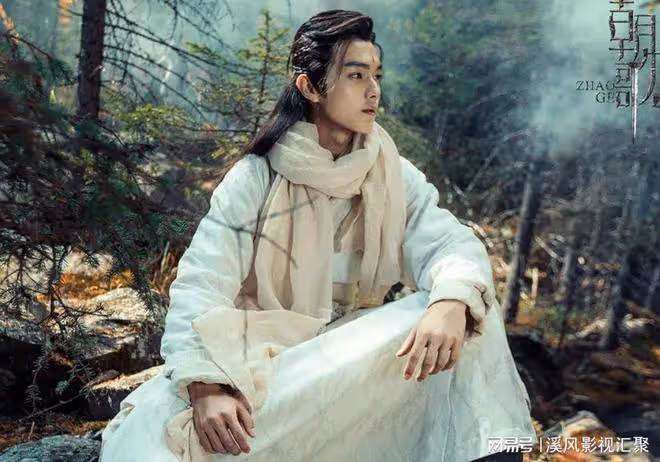 於正被壓7年的劇,頭頂青銅器,白鹿許凱做配,投資3億,男主已涼