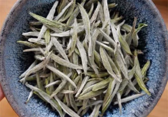 白毫銀針是什麼茶?眾多白茶中,為什麼愛茶人偏愛白毫銀針?
