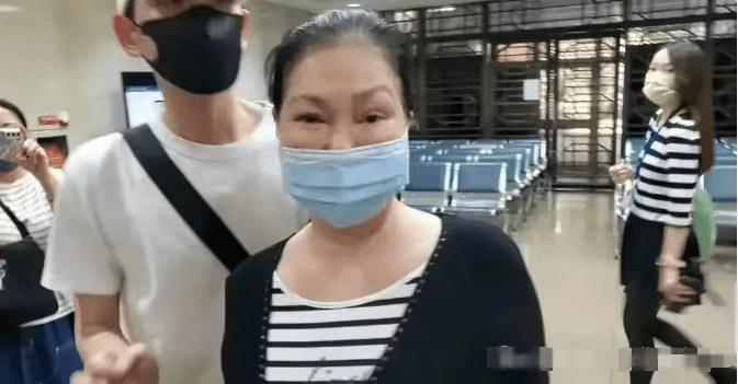大S撤訴!是法院勸她息事寧人,放棄四幅名畫,大S如此反常背後真相細思極恐