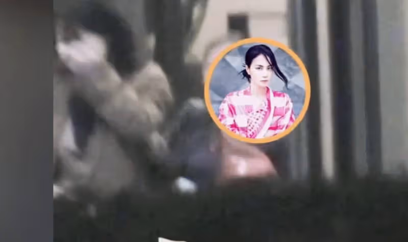53歲王菲深夜聚餐後捂嘴痛哭,被懷疑與謝霆鋒感情生變,腸子悔青了