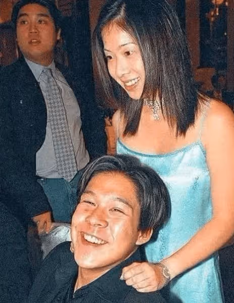 郭晶晶霍啟剛感情破裂?兩人多次被確認已離婚,婚姻狀況備受煎熬