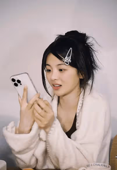 馬伊琍:我卸妝了,劉濤:我也卸妝了,再看高圓圓:太真實了