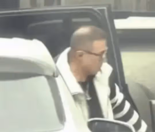 汪峰禿頂引嘲笑,離開章子怡變成十八線,經濟壓力盡顯