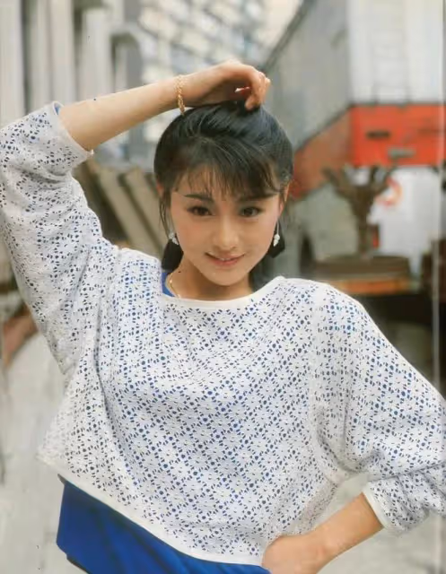 「玉女打星」李賽鳳被丈夫誣陷出軌義子,成港圈笑話 經歷了什麼