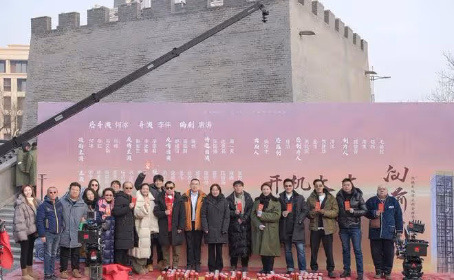 「國民好爸爸」高亞麟被爆出軌,童年的濾鏡碎了