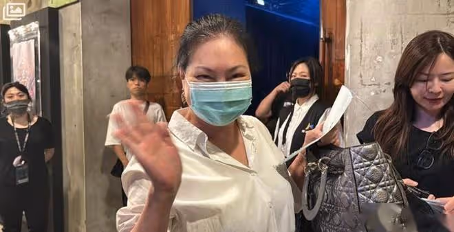 大S全家現身看具俊曄演出,小S兩女兒打扮火辣,大姐徐熙嫻罕露面