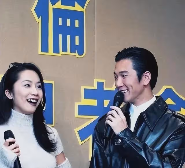 徐華鳳：做7年小三擠走原配，嫁進豪門3年，渾身長瘤死在丈夫懷中