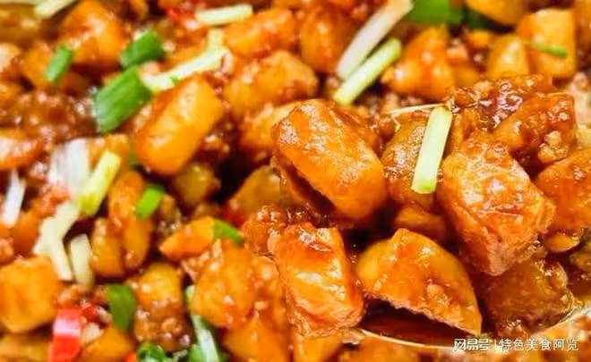 手殘黨福音來了,深扒肉末燜土豆的簡單做法,葷素味美,嘎嘎好吃