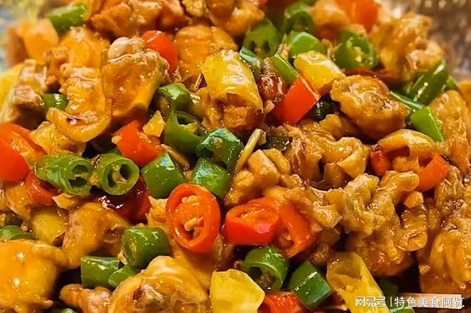 肉食愛好者的福音,深扒紅燒小炒雞的解饞做法,嫩鮮微辣又下飯