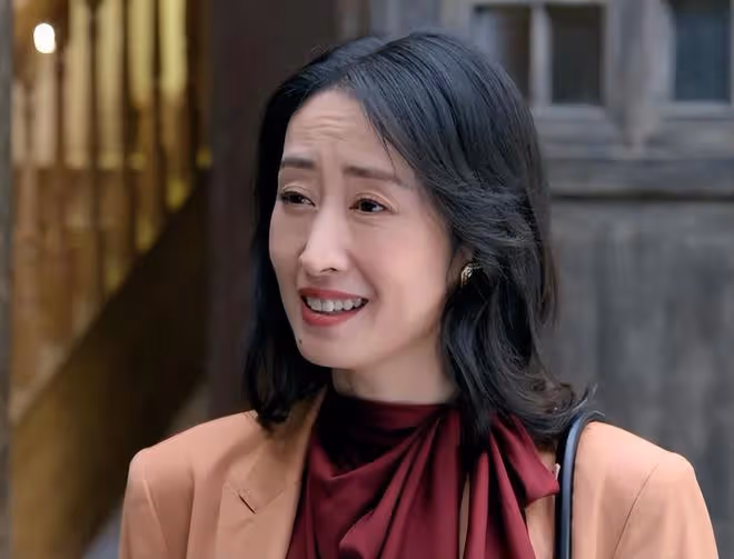 《另一種藍》才播6集,收視率輕鬆破2,劉敏濤這回淘到寶了