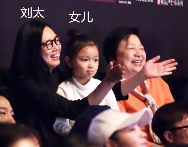 小龍女劉向蕙迎12歲生日，眉眼神似媽媽，華仔否認為女兒追生弟弟