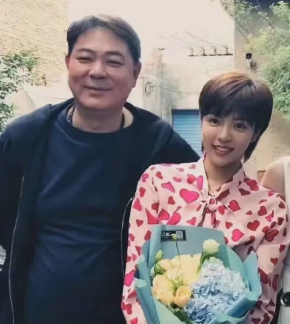 高亞麟魏嘉撫養協議曝光:深圳房產歸孩子所有,撫養費一分不給!