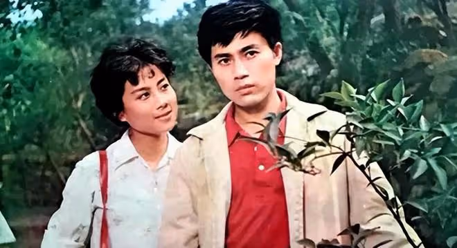 王偉平:娶圈外妻子,結婚39年無緋聞,如今女兒比他還紅