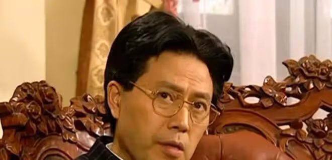 王偉平:娶圈外妻子,結婚39年無緋聞,如今女兒比他還紅