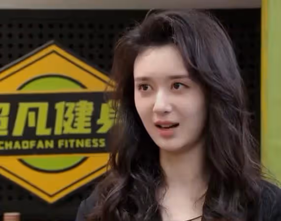 徐梓鈞髮長文回應，稱收錢不等於接受感情，喊話高亞麟公開道歉