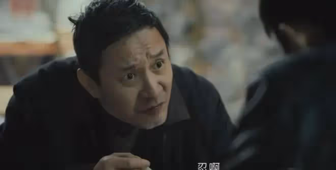 微暗之火:陳玲對徐毅念念不忘,卻不知中了徐毅一石二鳥齷齪算計