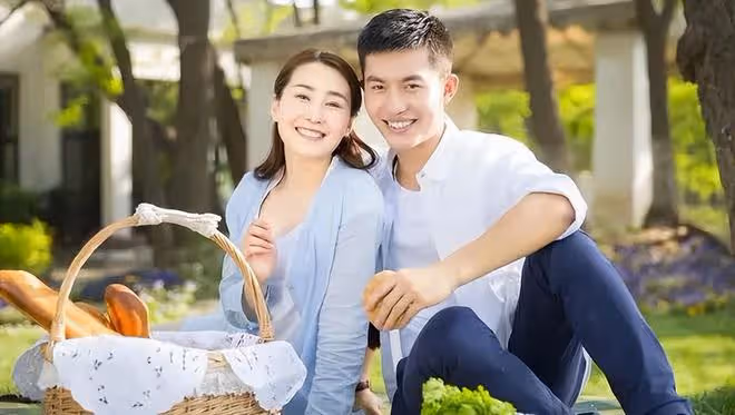 收回老婆的財政大權後,小舅子不朝九晚五了,岳父也進廠打工