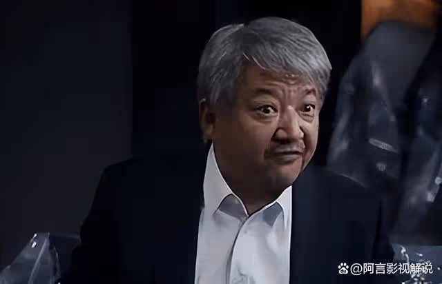 看懂費可性取向,才懂程浩為何甘心被騙2千萬,何珊得知嘔吐不止