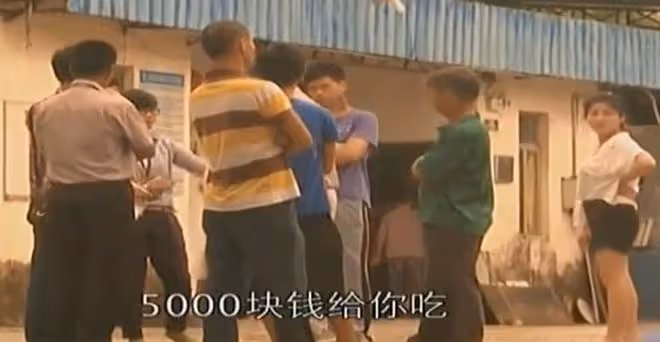 幾十年在外花天酒地，老了後找兒女贍養看病，兒子：他不配做人