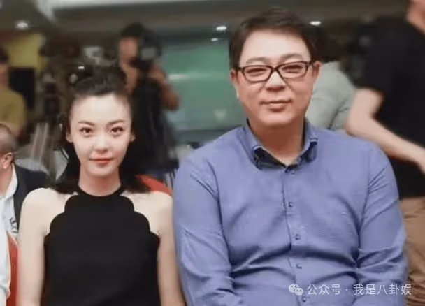 是她主動的!23歲的她約49歲的高亞麟吃飯!一頓飯花了4279!