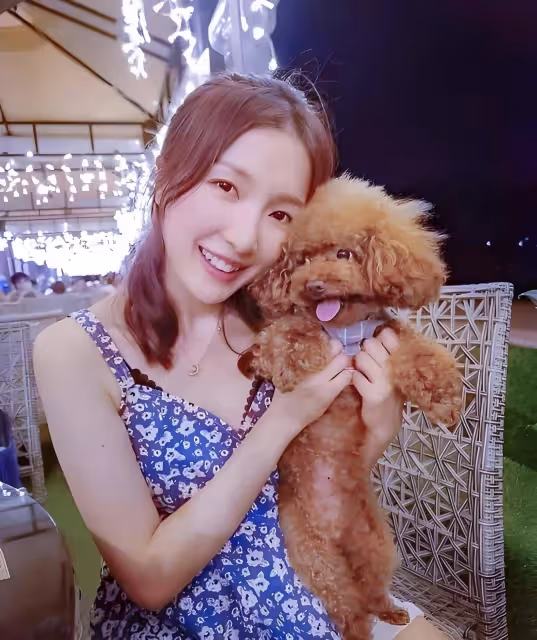 郭嘉文享受闊太生活,做美甲曬美腿護理照!對結婚的慾望變淡了