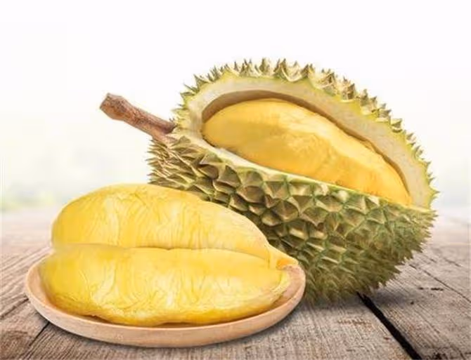 貓山王榴槤和金枕榴槤,價格相差五倍,到底哪個更好吃?