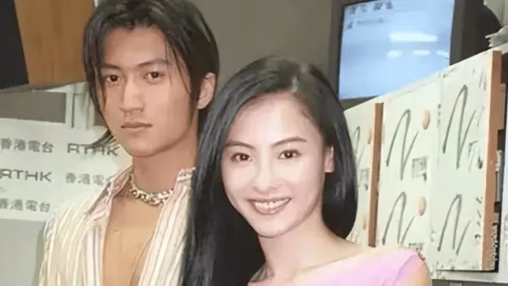 不復婚不結婚的謝霆鋒有多精明,如今才明白,他對張柏芝,不是喜歡,而是深愛
