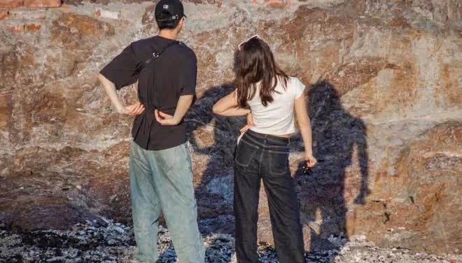 男人如果有這3種行為,說明他後悔出軌了,根本不想離!