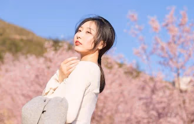 男人如果有這3種行為，說明他後悔出軌了，根本不想離！