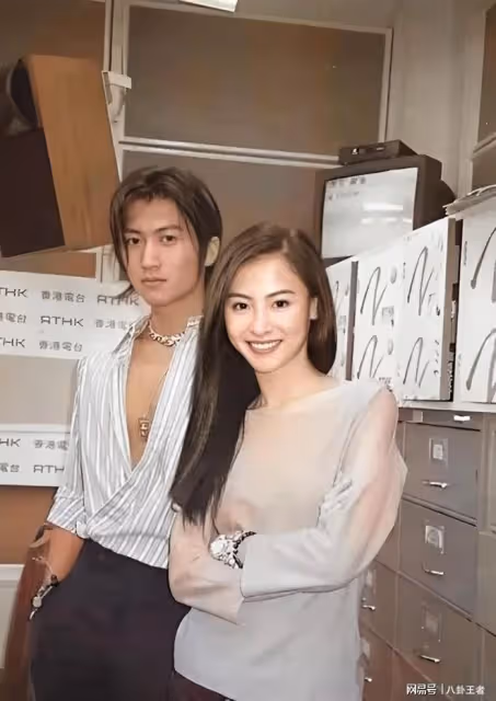 43歲張柏芝內地定居再婚!帶兒子嫁給四胎生父,謝賢要爭奪撫養權