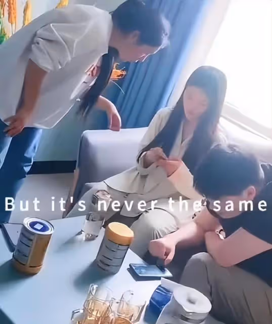 陳萌出月子正面照曝光，大衣哥遞上大紅包，小偉樂呵著端月子餐