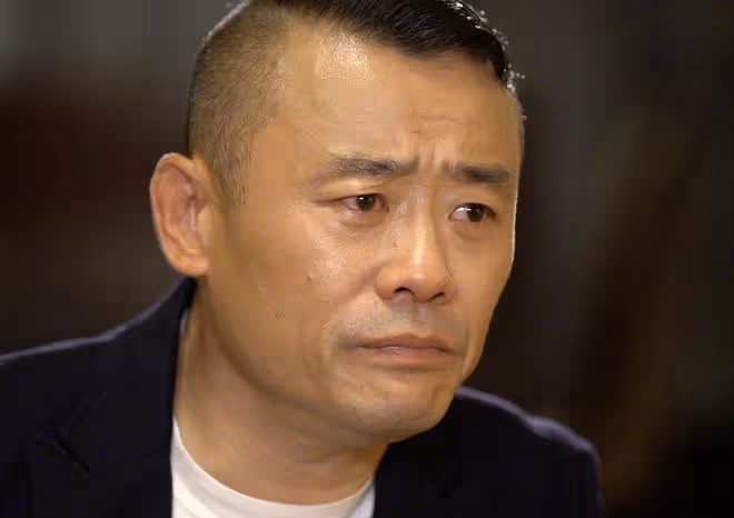 衝上熱搜,「消失的周立波」高調回歸了!