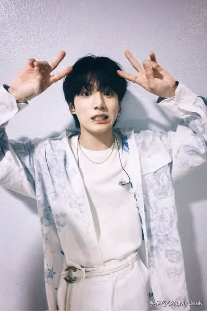 可愛到讓人融化,兔相韓男星好想飼養!
