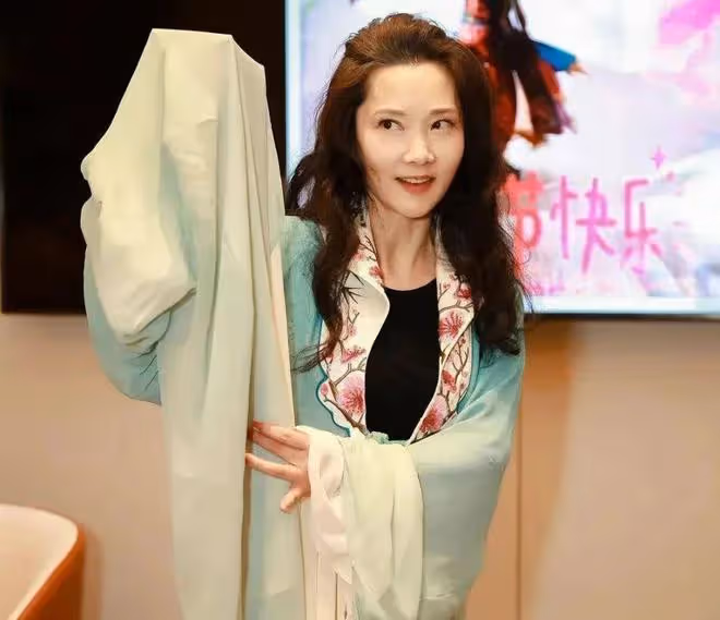 風情萬種的5位女明星,出道多年零緋聞,你最喜歡誰?