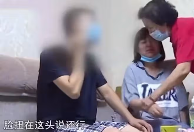 夫妻吵架妻子就嚷嚷著要離婚,丈夫第一次同意,妻子崩潰大哭