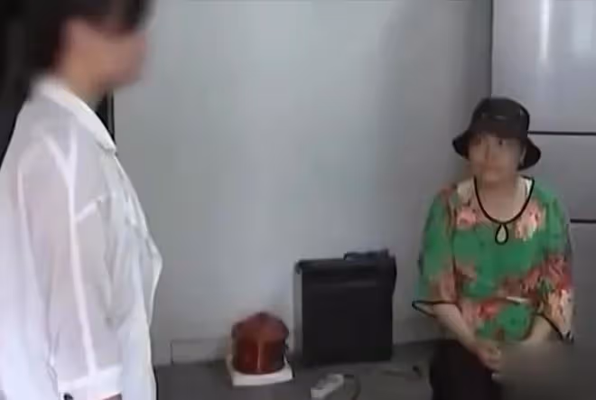 發現兒子不像自己,親子鑑定報告讓男子崩潰,妻子:有道德懲罰我