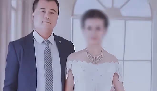 發現兒子不像自己,親子鑑定報告讓男子崩潰,妻子:有道德懲罰我