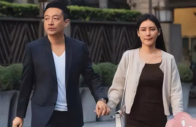 大S輸慘了!汪小菲直接從學校接走倆孩子吃大餐,這波操作給力!