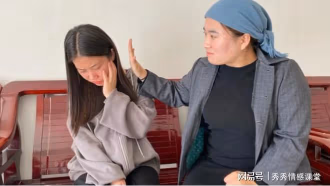 妻子出軌男閨蜜,以為神不知鬼不覺,丈母娘60大壽丈夫送上驚喜