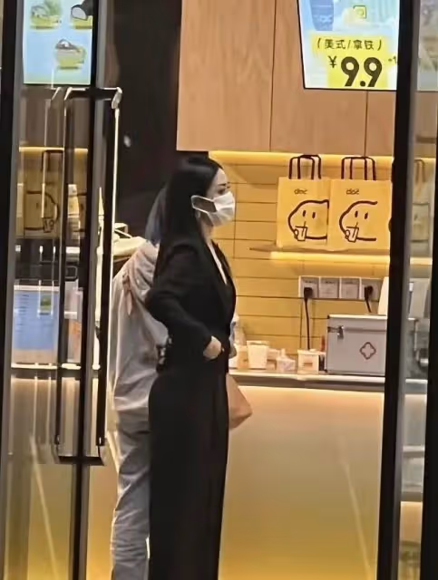 謝娜被爆《浪姐》初舞台十分驚艷!首秀第七,穿運動裝亮相美封神