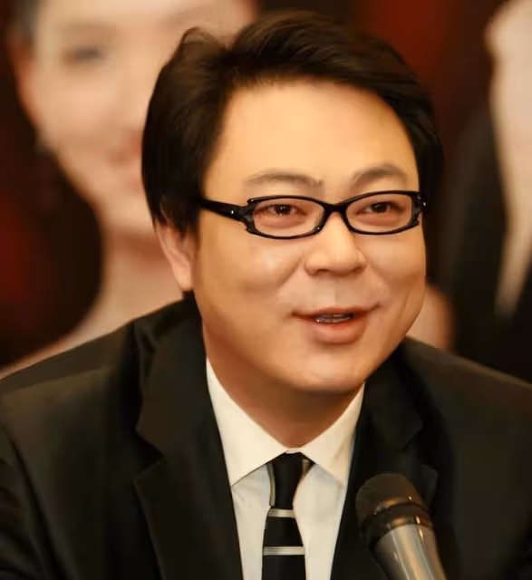 高亞麟的回覆來了,比較靠譜!不愧是大導演,小作文堪稱公關典範
